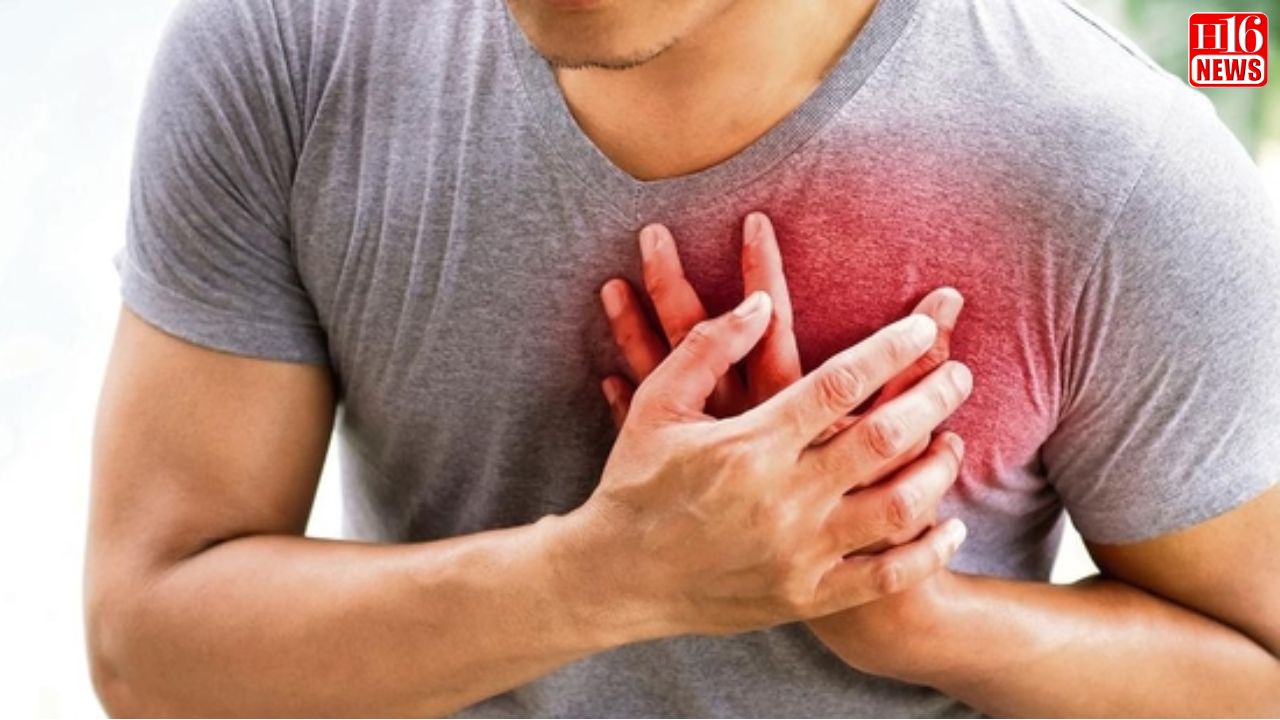 You Experience These Symptoms Few Days Before Heart Attack